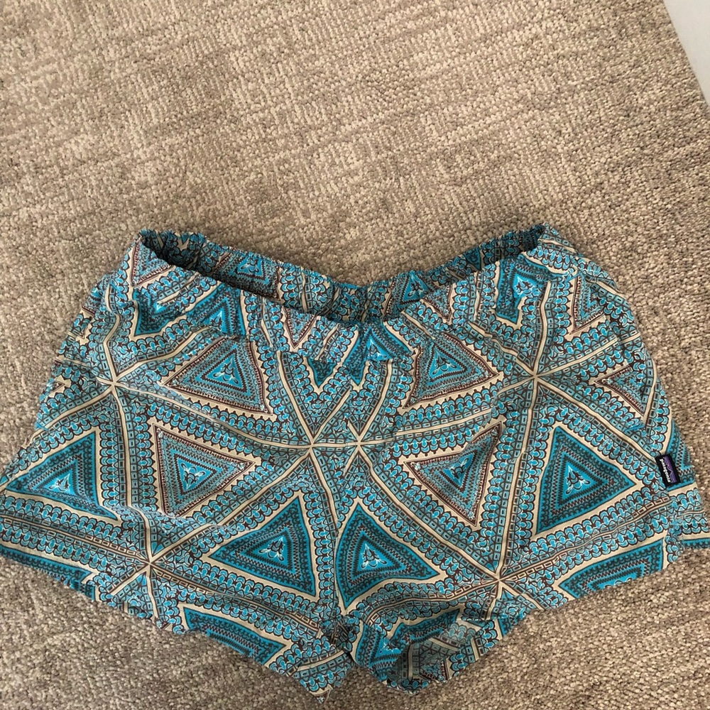 Patagonia women’s baggies shorts size L